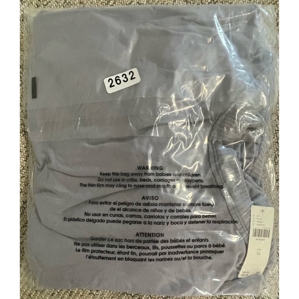 Anthropologie Pilcro Open-Back Sweatshirt NWT Size XL - Picture 9 of 12